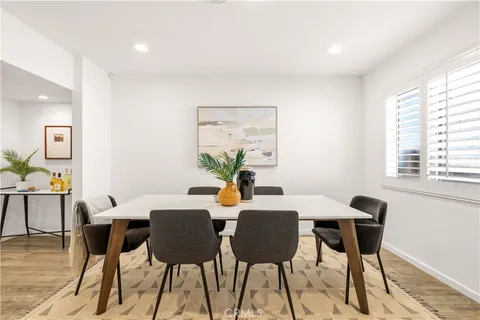 $699,000 | 14238 Dickens Street, Unit 4, Sherman Oaks, CA 91423