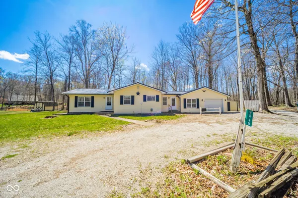 $224,900 | 9540 Brentmoore Road, Brazil, IN 47834
