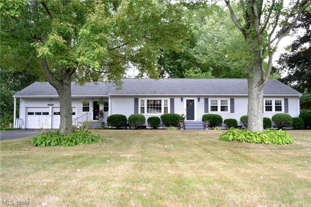 4689 Manchester Road New Franklin, OH 44203 - Photo 1 of 25 Gallery Image 1
