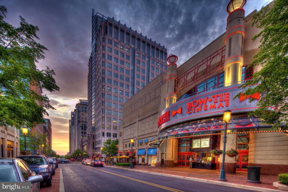 11564 Rolling Green Court, Unit 101 Reston, VA 20191 - Photo 68 of 71 Reston town center