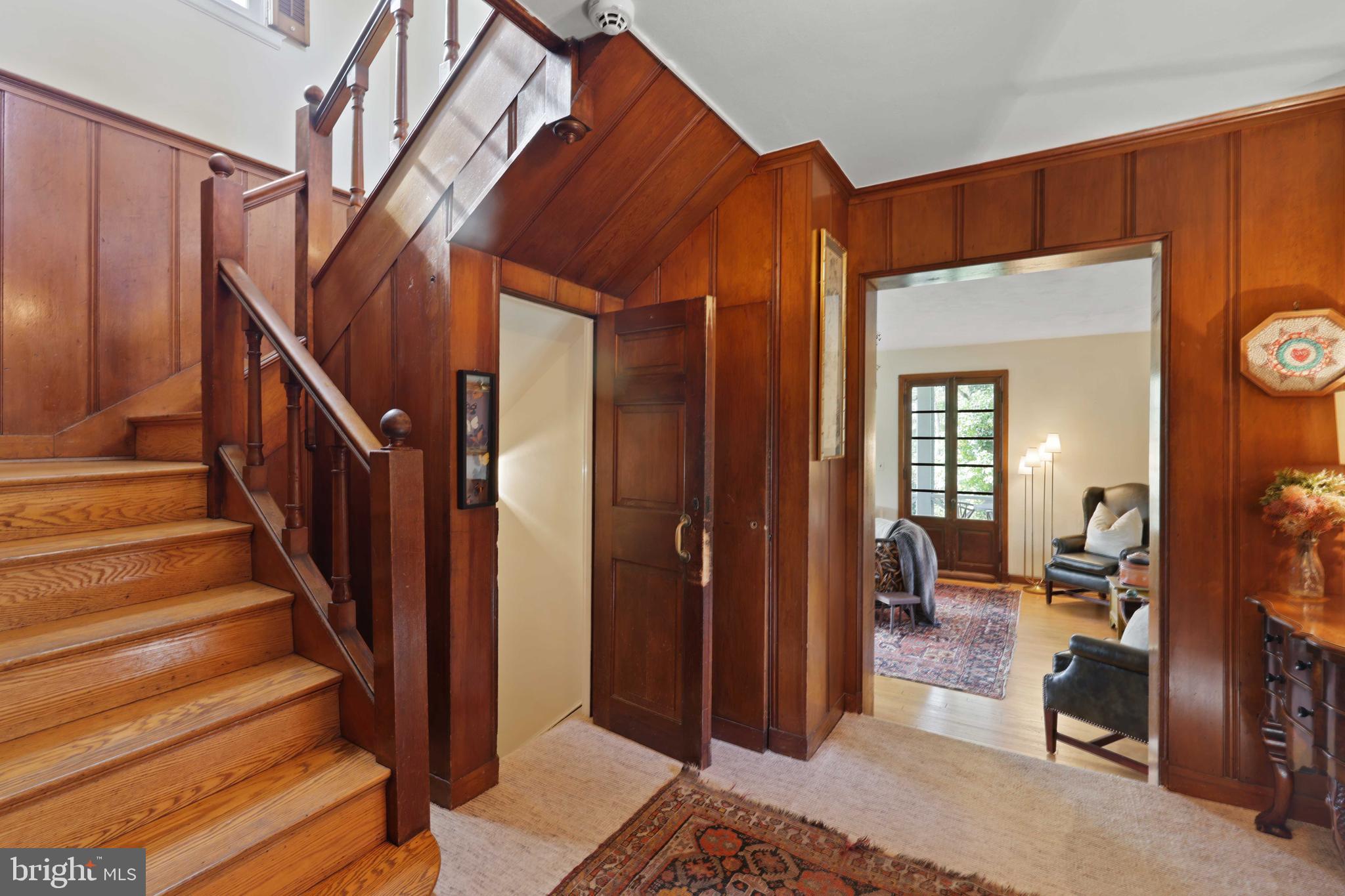 26 Windward Drive Severna Park, MD 21146 - Photo 11 of 48 Foyer