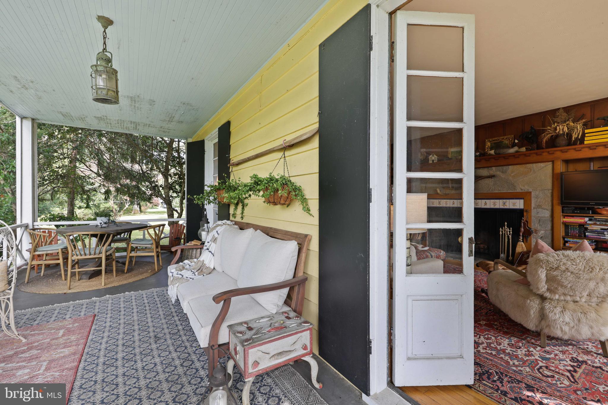 26 Windward Drive Severna Park, MD 21146 - Photo 14 of 48 Covered porch adjacent to Living Room