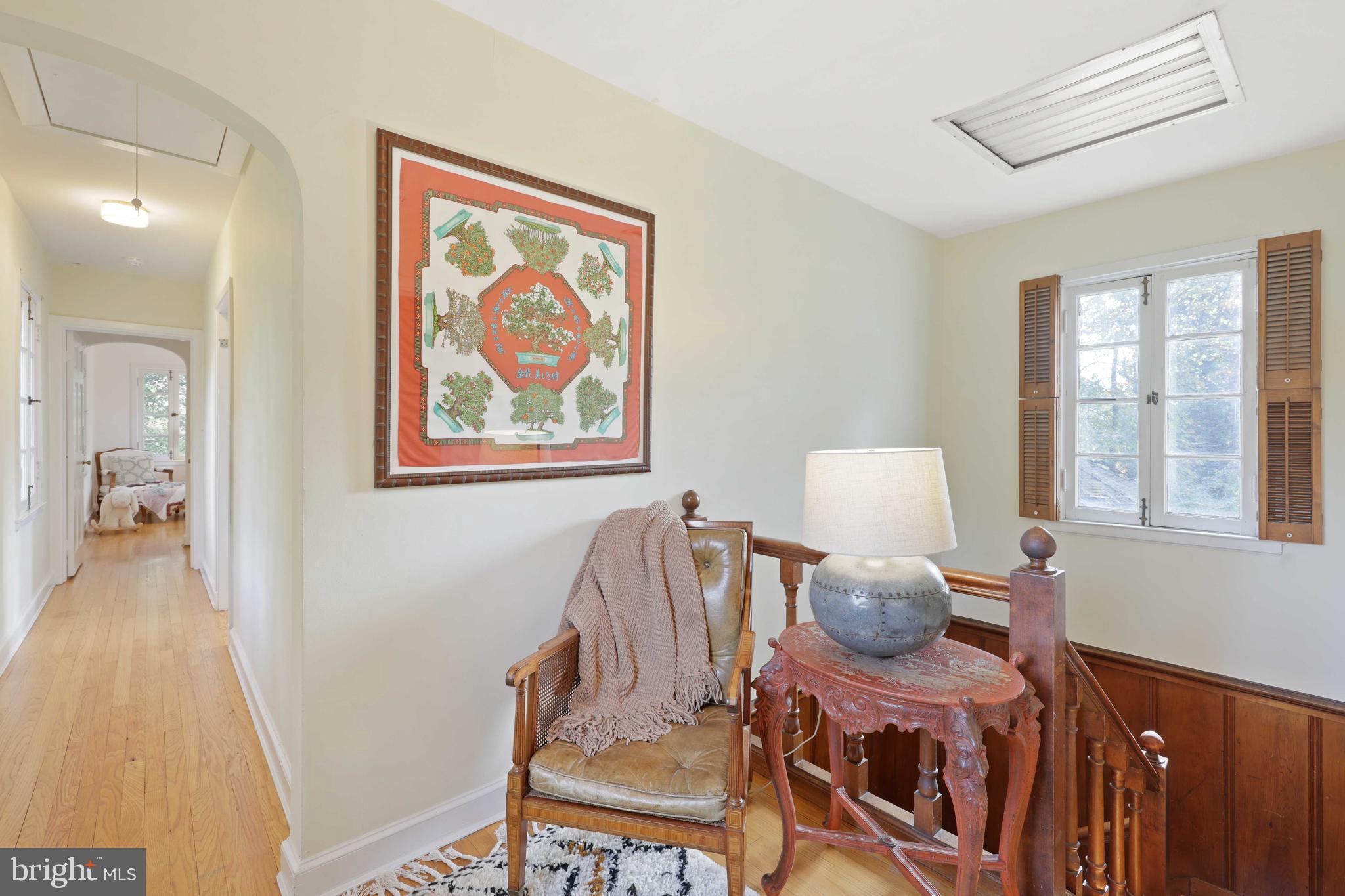 26 Windward Drive Severna Park, MD 21146 - Photo 24 of 48 Upper level stair landing