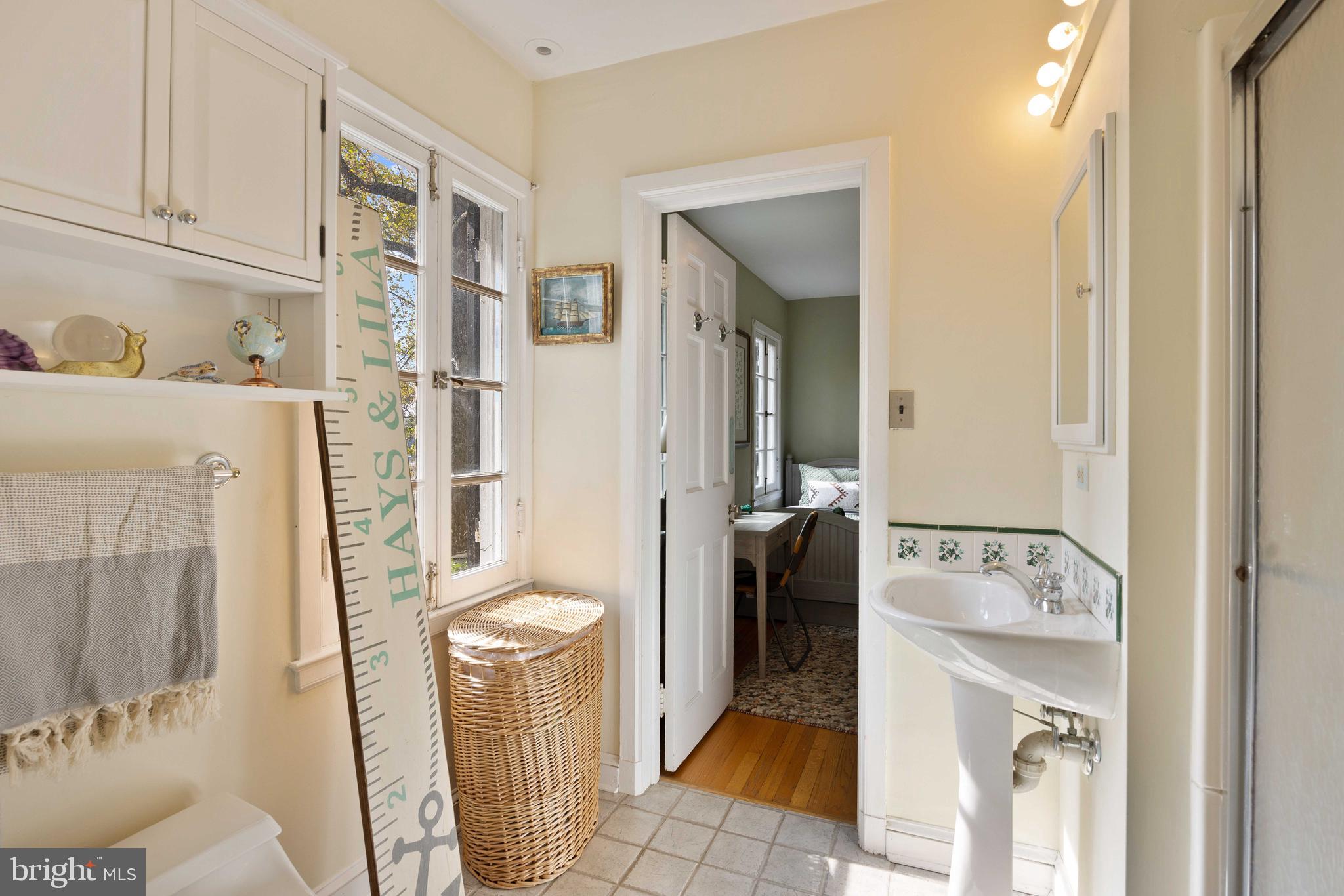 26 Windward Drive Severna Park, MD 21146 - Photo 30 of 48 Shared Bath