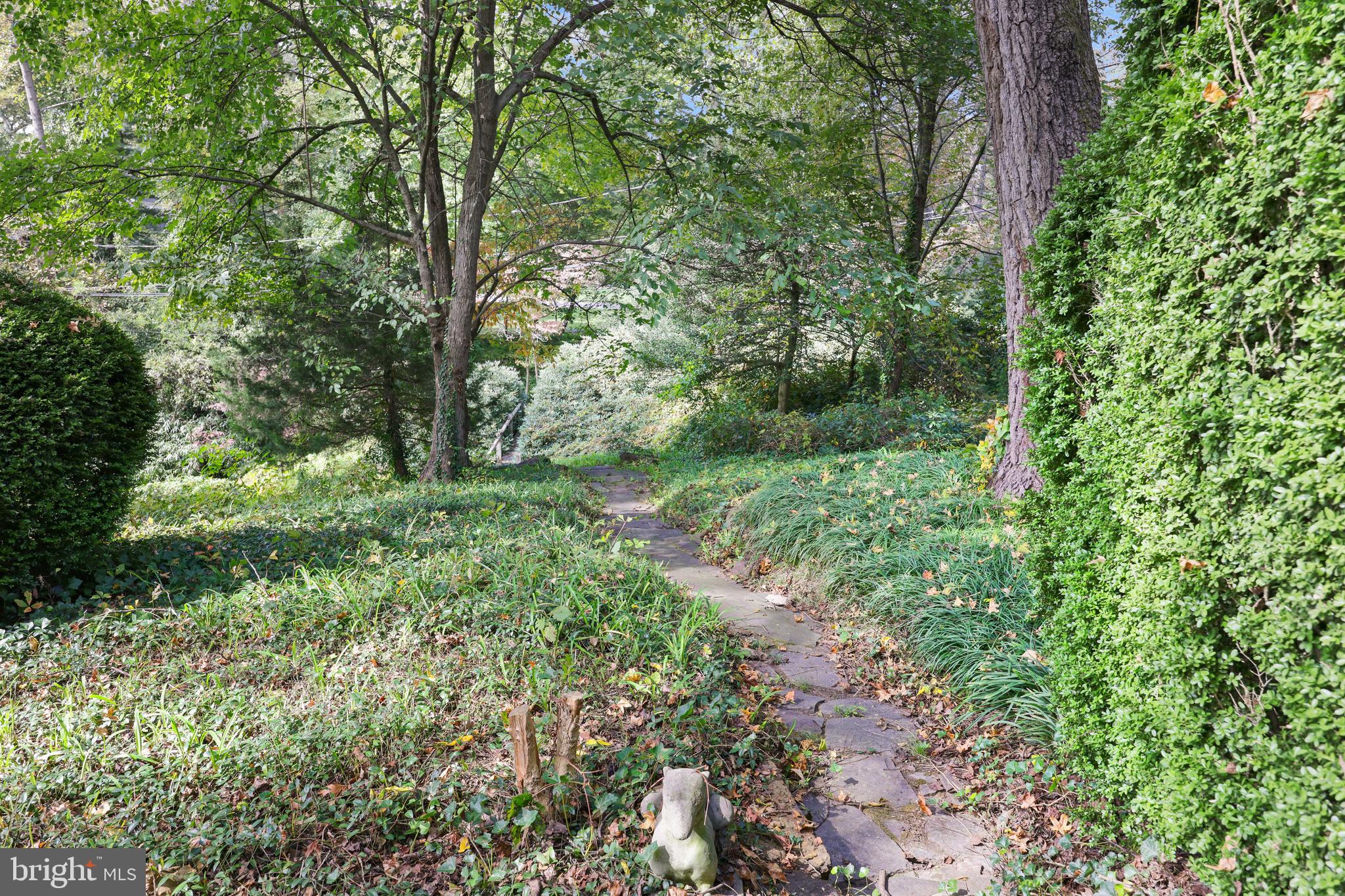 26 Windward Drive Severna Park, MD 21146 - Photo 38 of 48 Private trail to community amenities