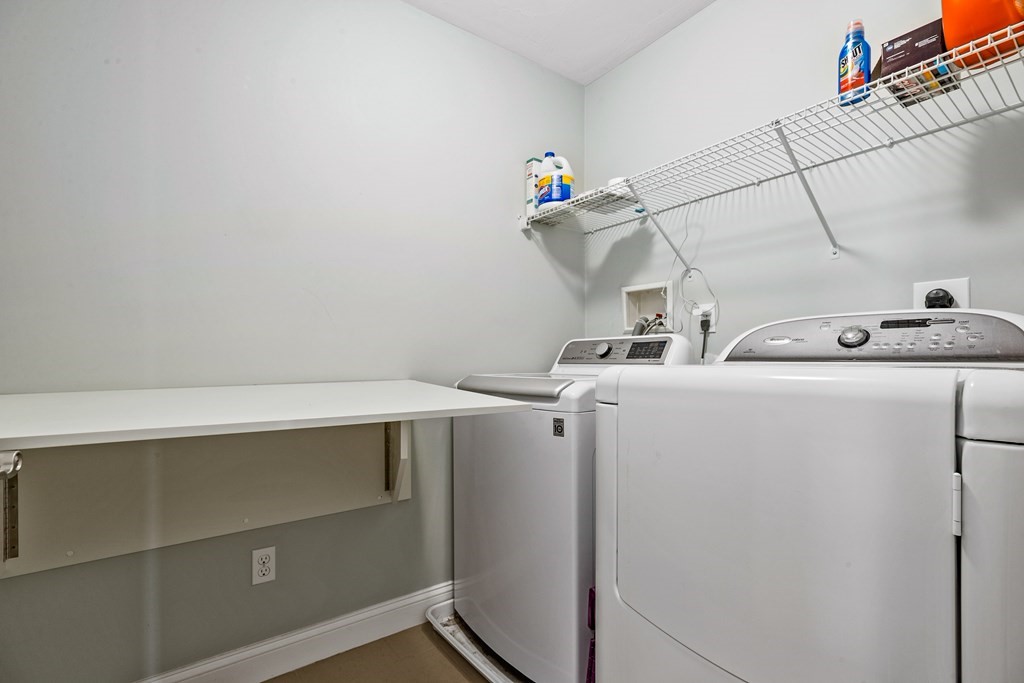 10 Weathervane Court Hingham, MA 02043 - Photo 16 of 30