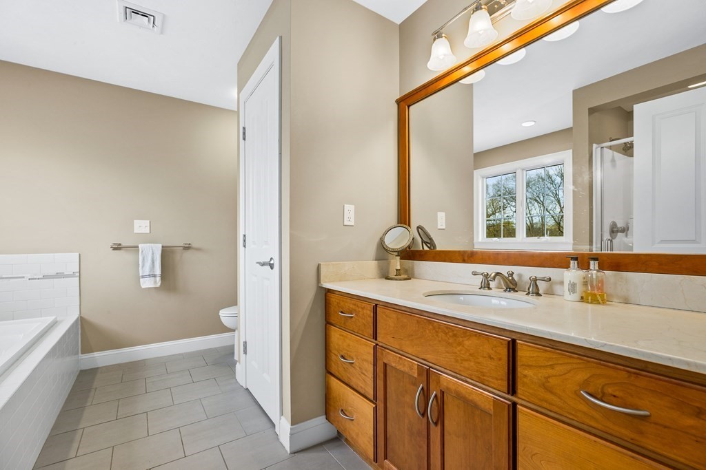 10 Weathervane Court Hingham, MA 02043 - Photo 18 of 30