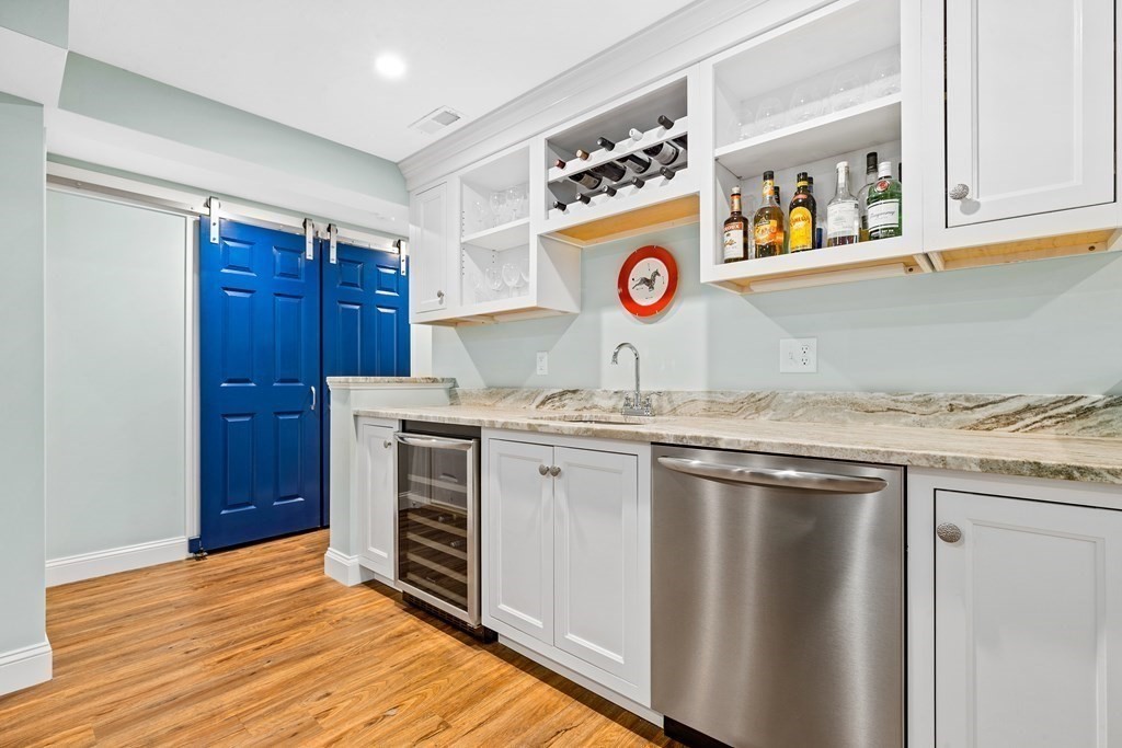 10 Weathervane Court Hingham, MA 02043 - Photo 21 of 30