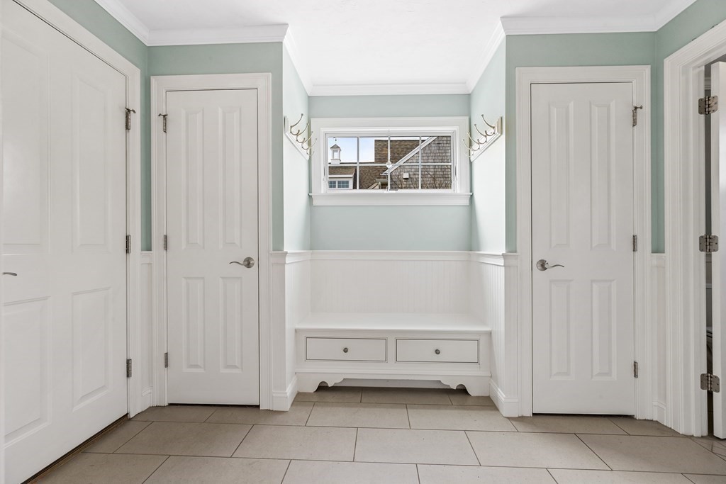 10 Weathervane Court Hingham, MA 02043 - Photo 5 of 30