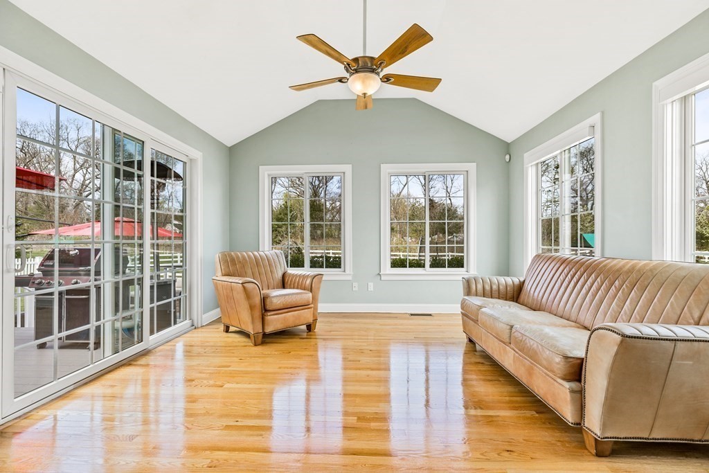 10 Weathervane Court Hingham, MA 02043 - Photo 7 of 30