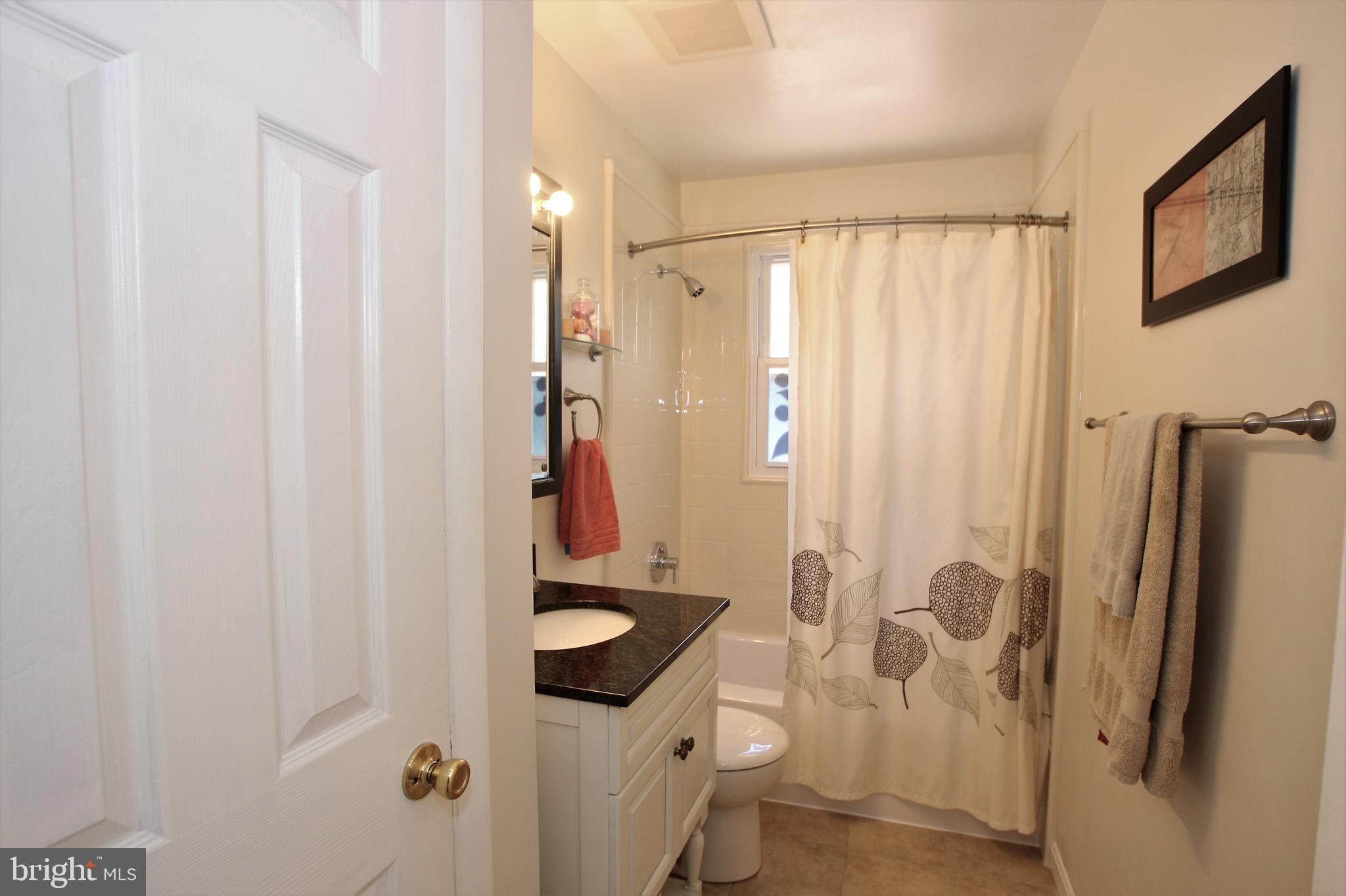315 Pertch Road Severna Park, MD 21146 - Photo 15 of 41 Main Level Bath