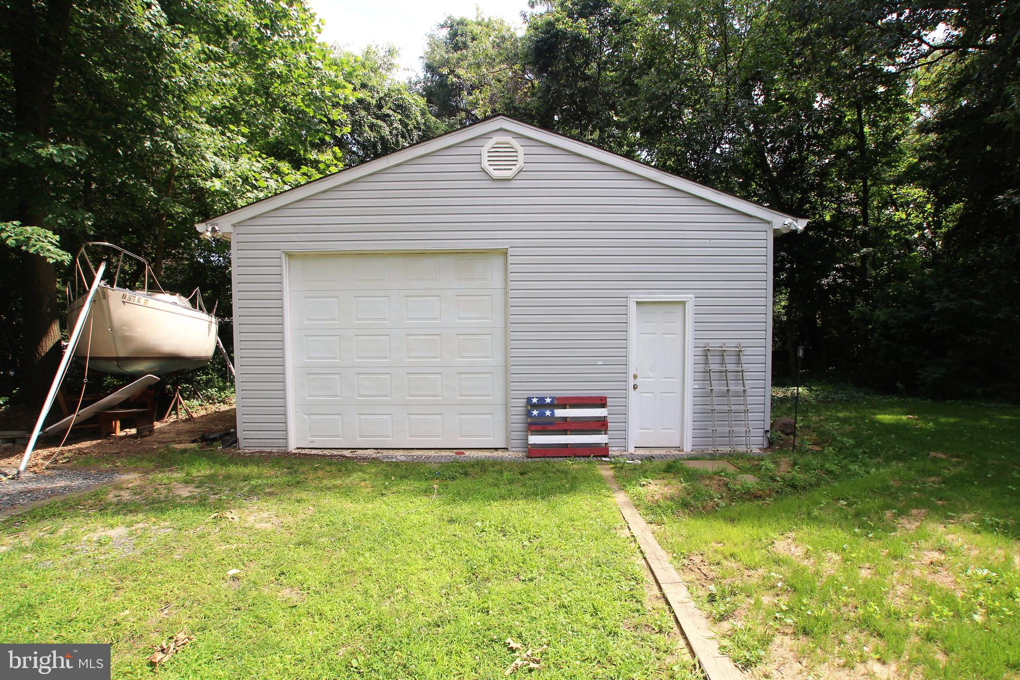 315 Pertch Road Severna Park, MD 21146 - Photo 32 of 41 Huge Garage and Work Area