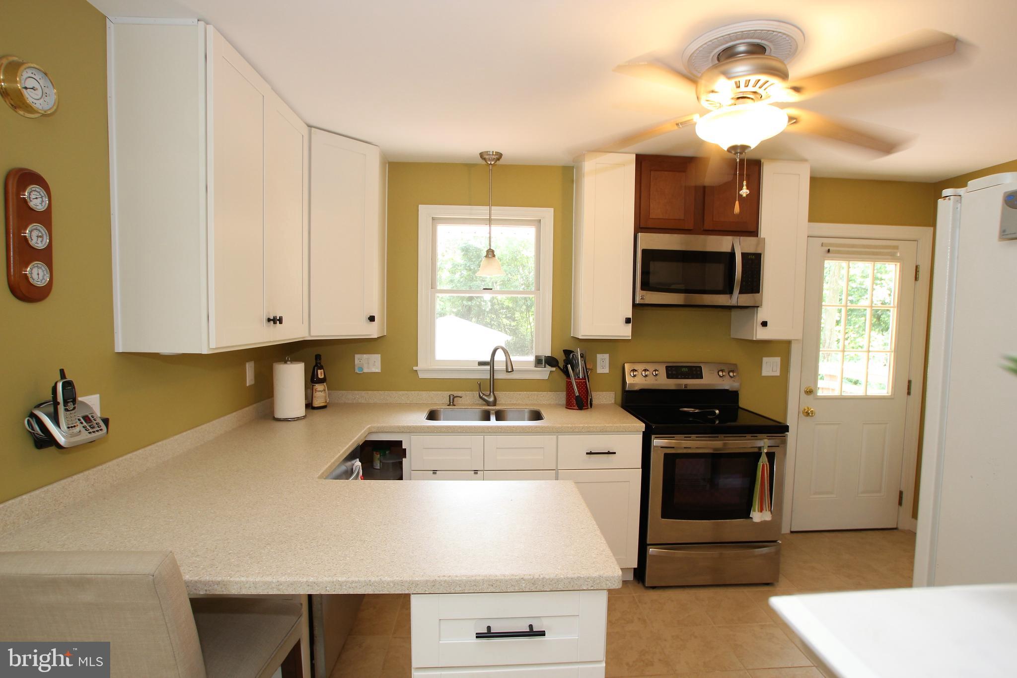 315 Pertch Road Severna Park, MD 21146 - Photo 9 of 41 Kitchen