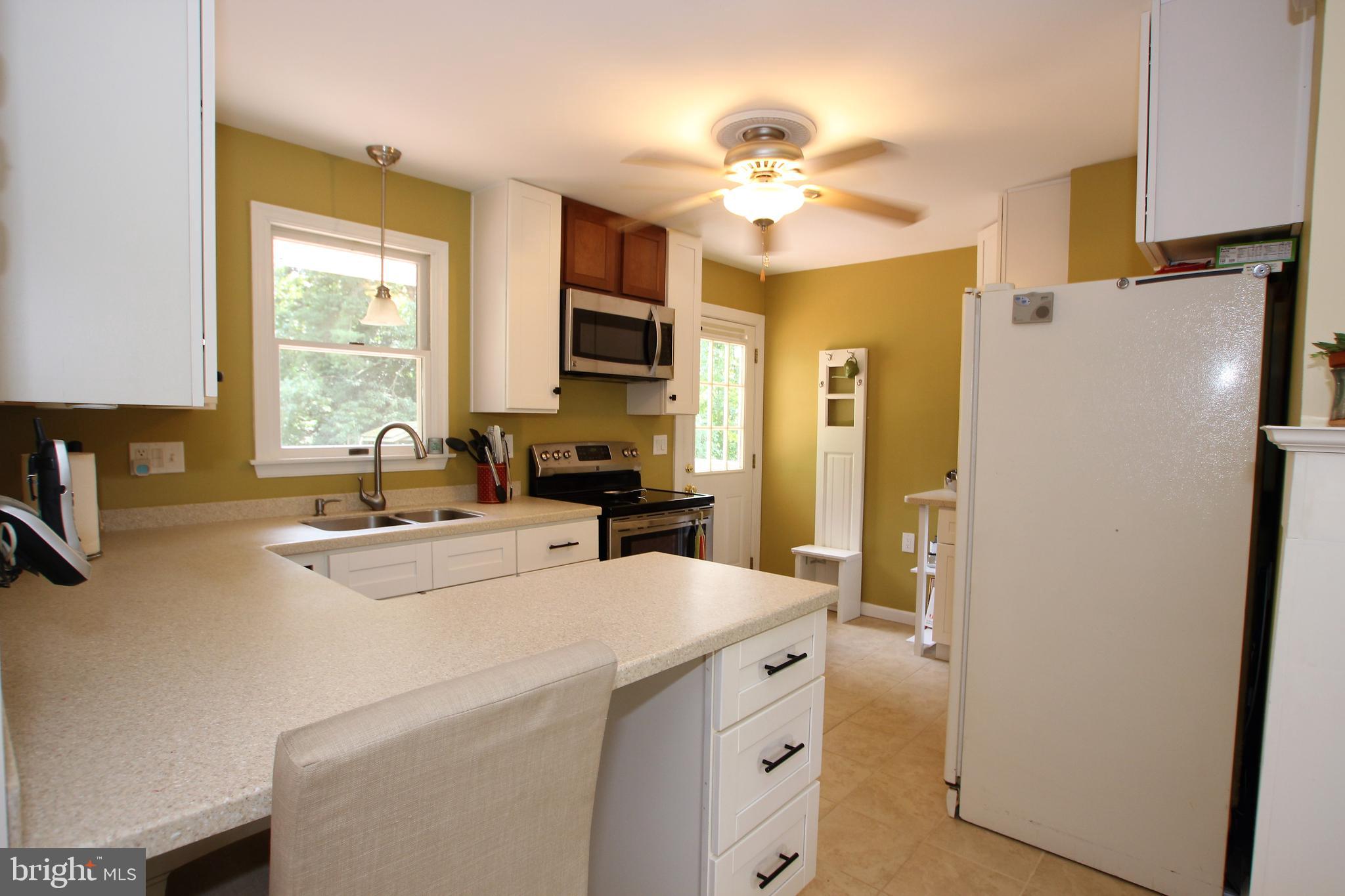 315 Pertch Road Severna Park, MD 21146 - Photo 10 of 41 Kitchen