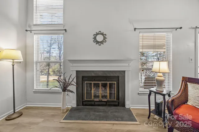 $285,000 | 20119 Henderson Road, Unit M, Cornelius, NC 28031