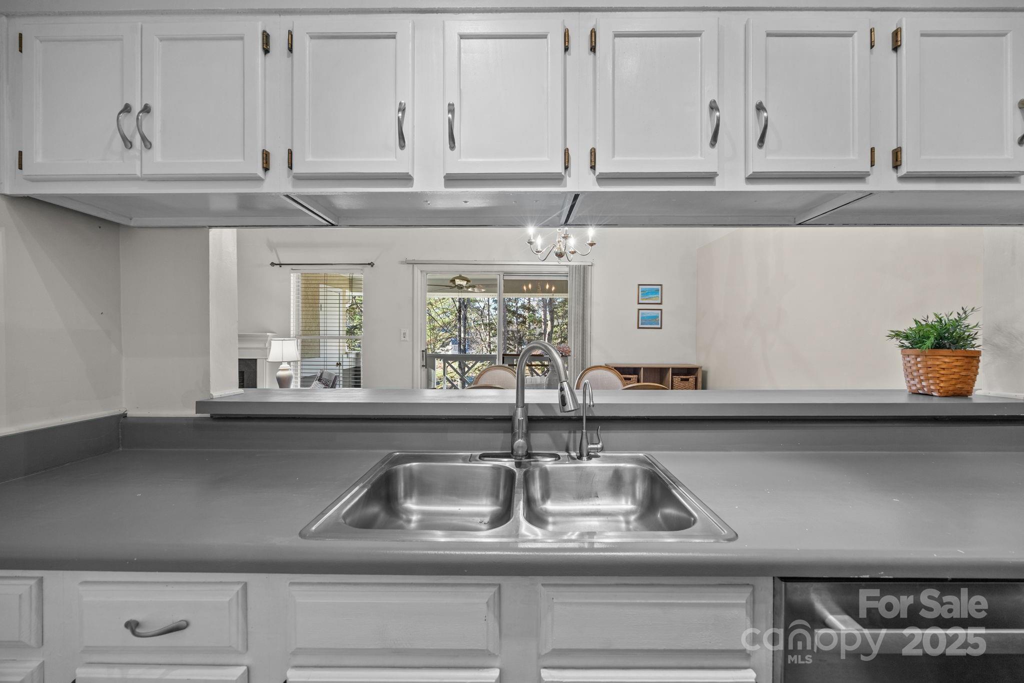 20119 Henderson Road, Unit M Cornelius, NC 28031 - Photo 23 of 33