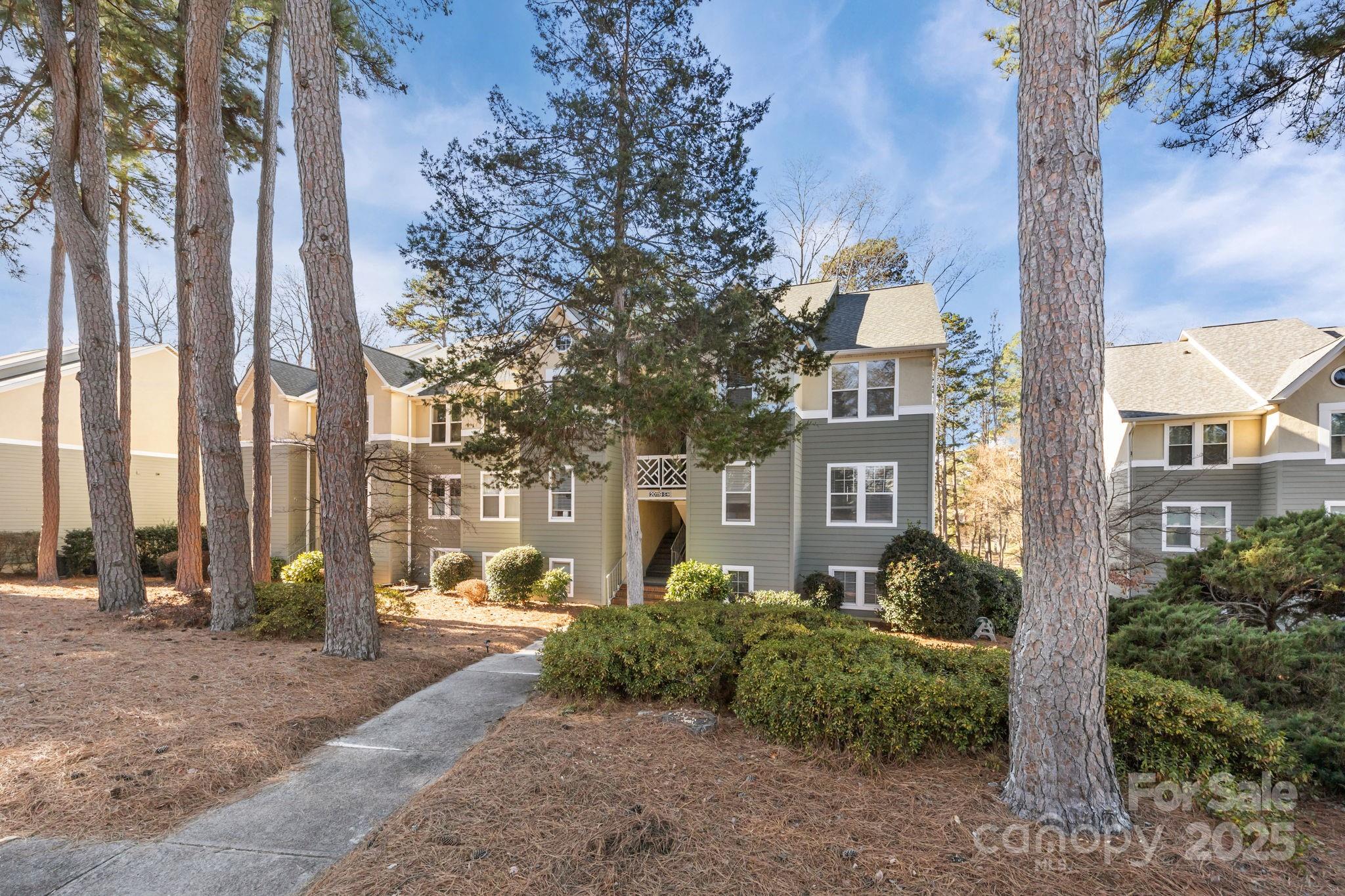 20119 Henderson Road, Unit M Cornelius, NC 28031 - Photo 3 of 33