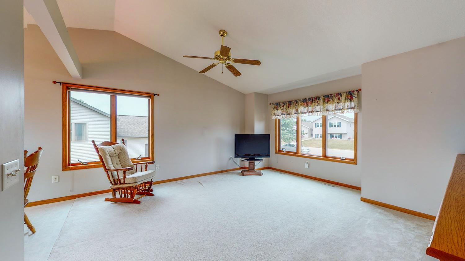 106 Renea Drive St. Charles, MN 55972 - Photo 4 of 33 Gallery Image 4