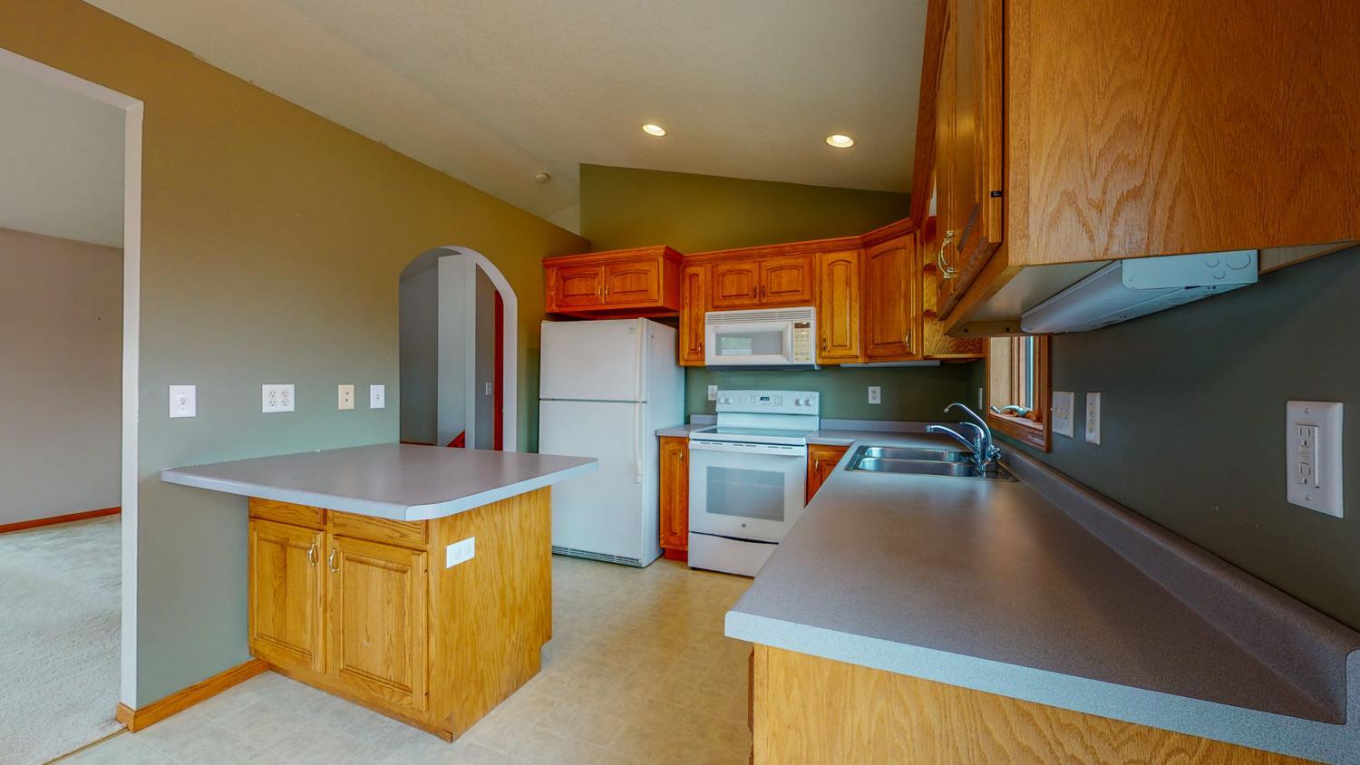 106 Renea Drive St. Charles, MN 55972 - Photo 7 of 33 Gallery Image 7