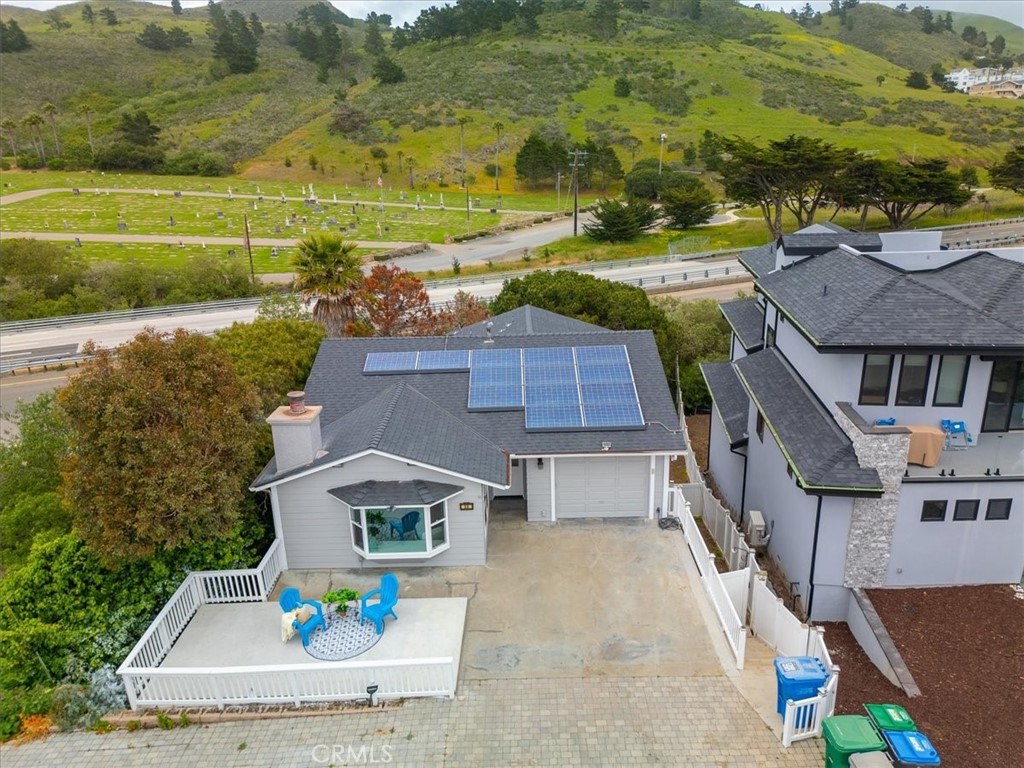 96 24th Street Cayucos, CA 93430 - Photo 39 of 49 an aerial view of a house with a yard basket ball court and outdoor seating