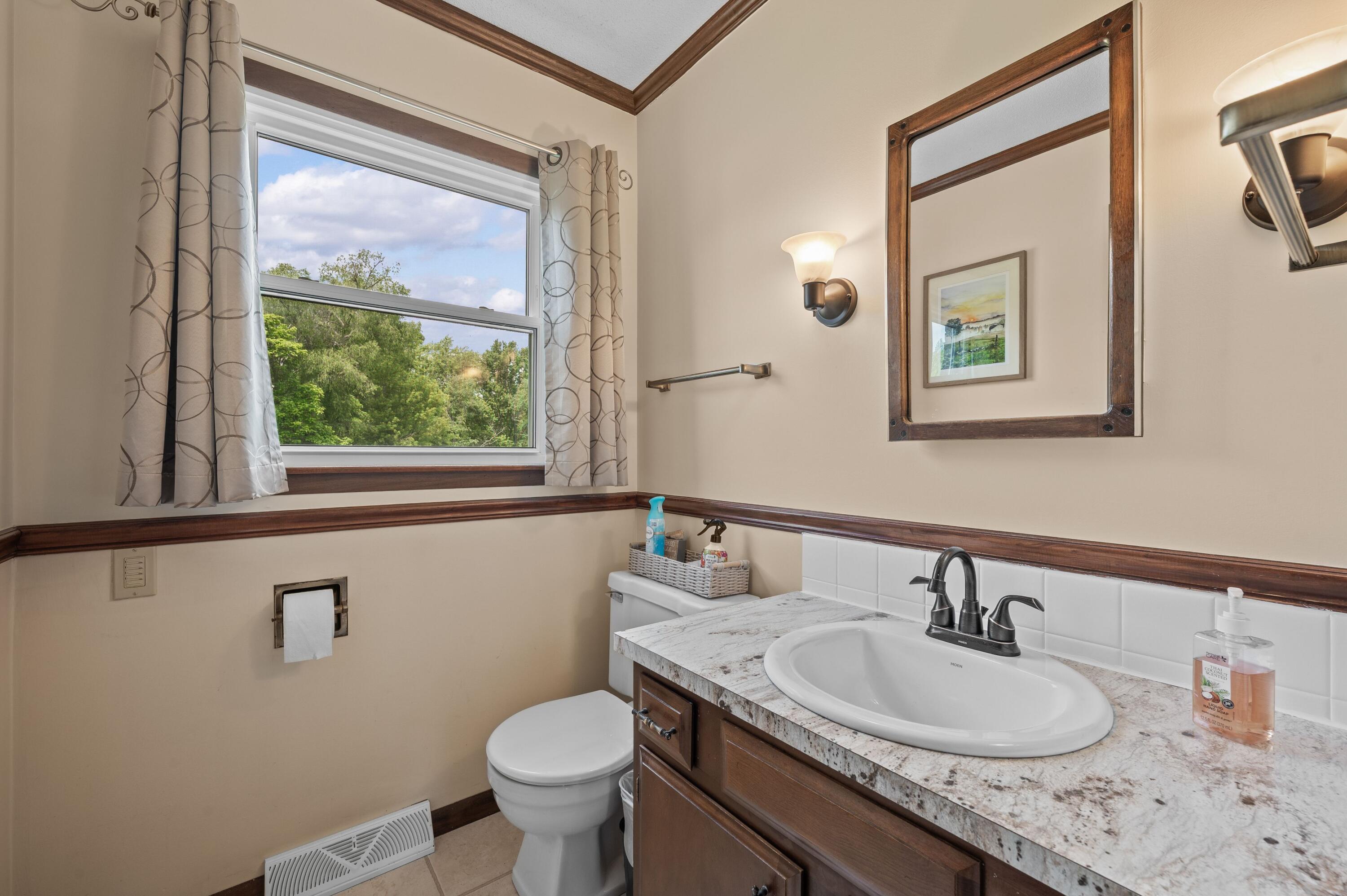5640 Tilly Road St. Joseph, MI 49085 - Photo 42 of 58 20DSC_8423