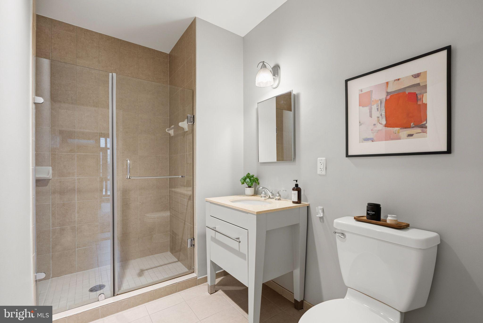 1701 Kalorama Road Northwest, Unit 203 Washington, DC 20009 - Photo 30 of 36