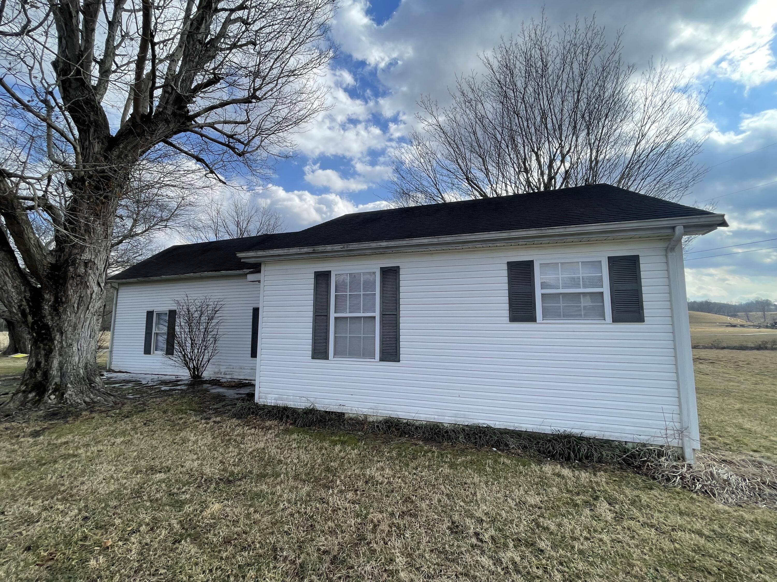 1585 Feltner Steer Road London, KY 40741 - Photo 6 of 43 IMG_9868