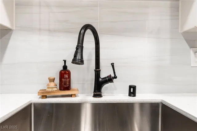 $233,800 | 3151 North Soaring Gulls Drive, Unit 1188, Las Vegas, NV 89128