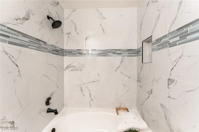 $233,800 | 3151 North Soaring Gulls Drive, Unit 1188, Las Vegas, NV 89128