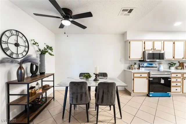 $233,800 | 3151 North Soaring Gulls Drive, Unit 1188, Las Vegas, NV 89128