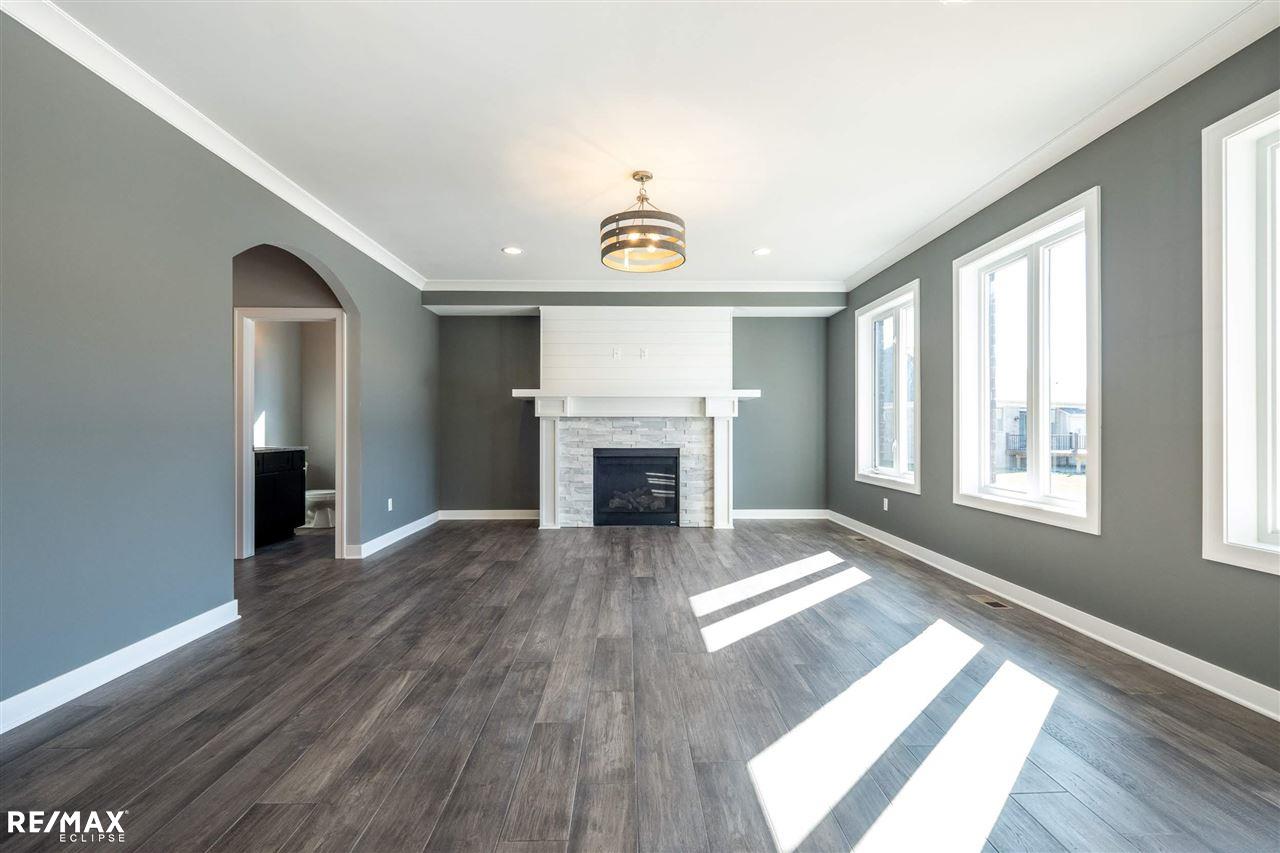 49409 Split Rock Road Macomb, MI 48044 - Photo 10 of 35