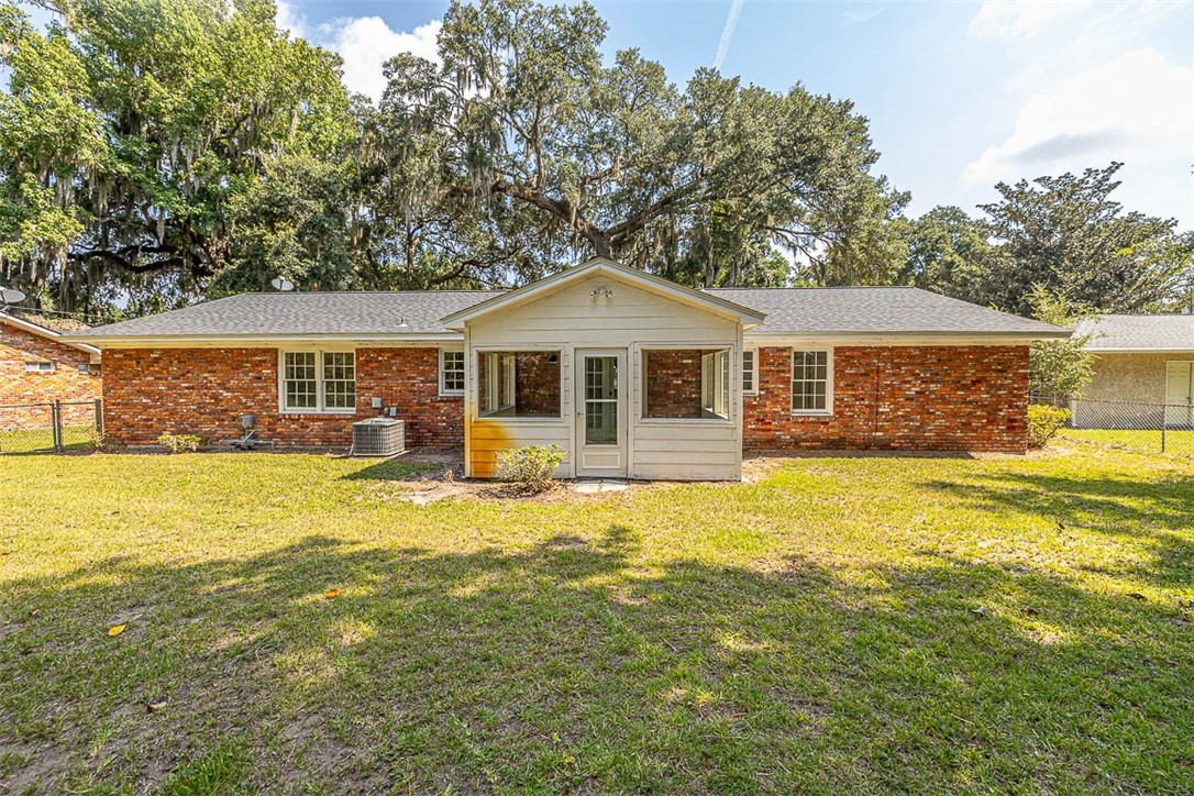 268 King Cotton Road Brunswick, GA 31525 - Photo 11 of 18