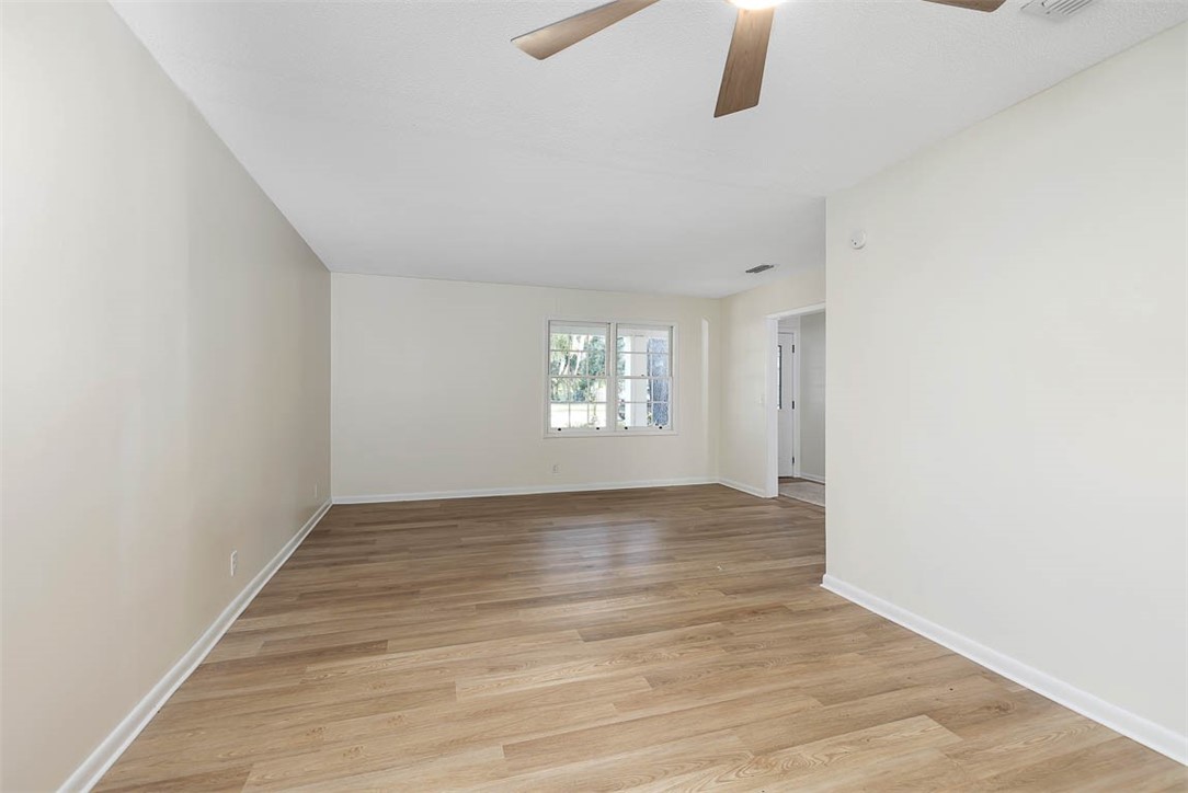 268 King Cotton Road Brunswick, GA 31525 - Photo 4 of 18