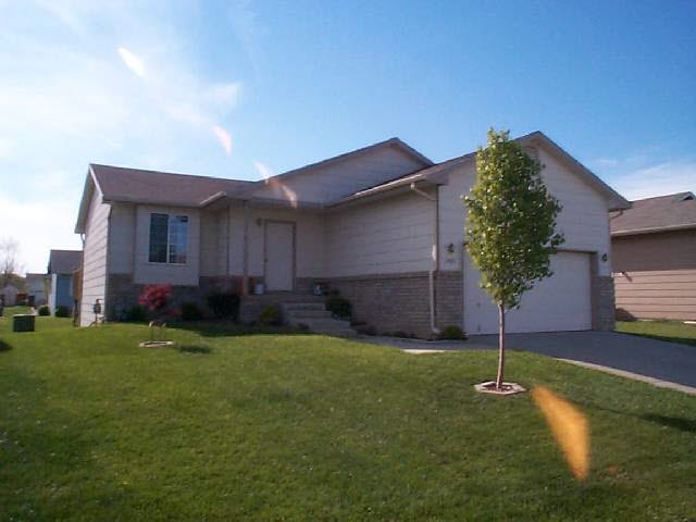 1933 North Covington Wichita, KS 67212 - Photo 1 of 1