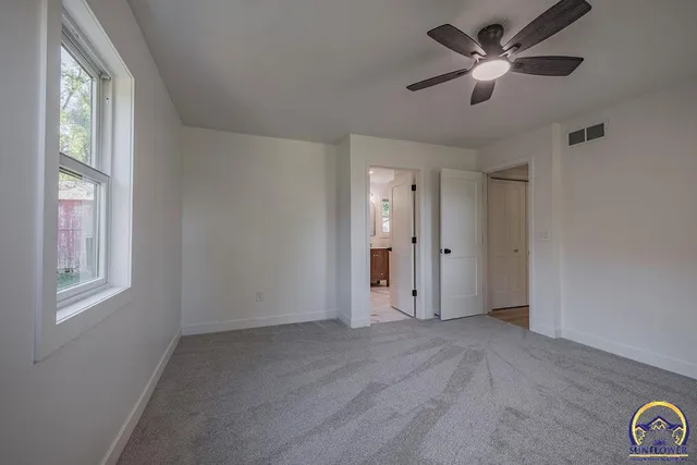 $375,000 | 621 Monroe Street, Oskaloosa, KS 66066