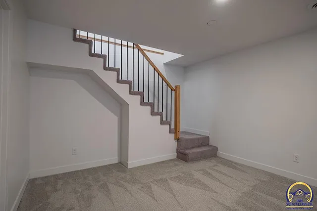 $375,000 | 621 Monroe Street, Oskaloosa, KS 66066