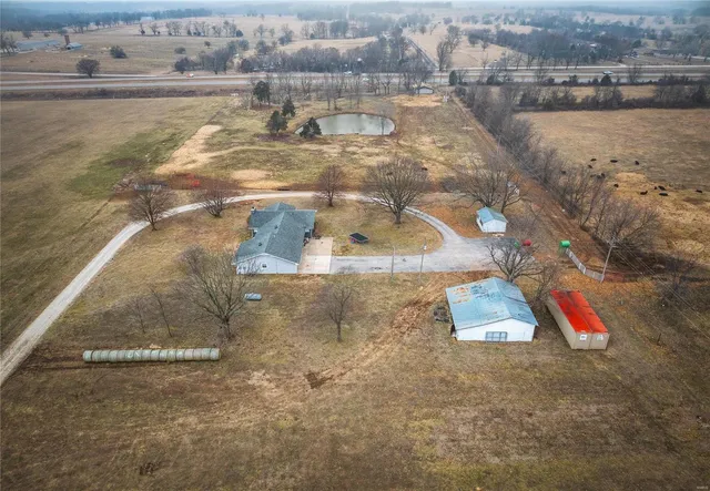 $2,000,000 | 2749 West Farm Road 56, Springfield, MO 65803