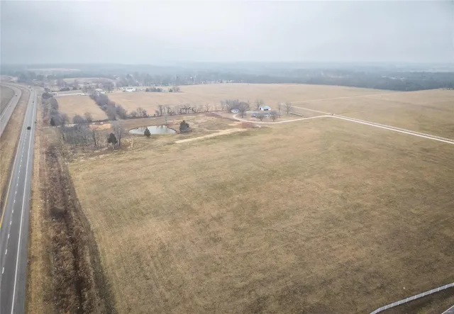 $2,000,000 | 2749 West Farm Road 56, Springfield, MO 65803