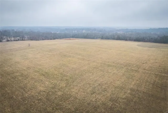 $2,000,000 | 2749 West Farm Road 56, Springfield, MO 65803