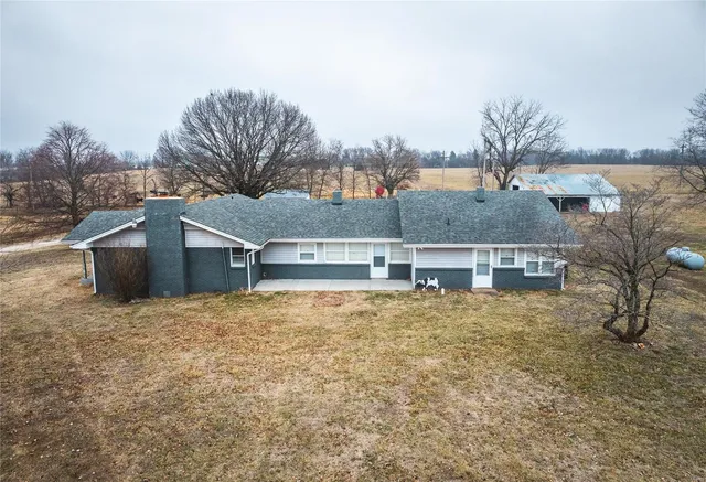 $2,000,000 | 2749 West Farm Road 56, Springfield, MO 65803