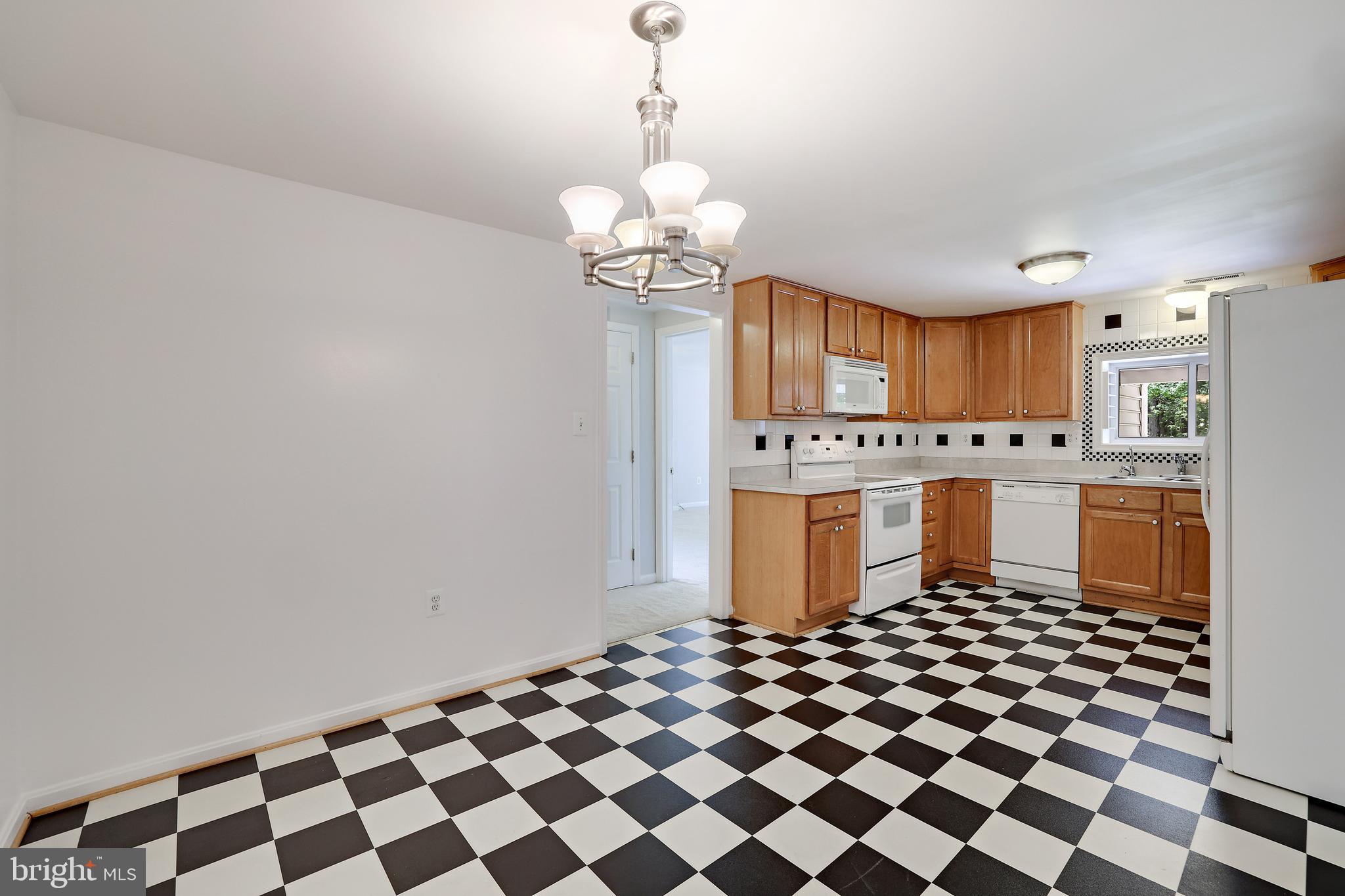 4580 Christiana Parran Road Huntingtown, MD 20639 - Photo 10 of 35 Gallery Image 10