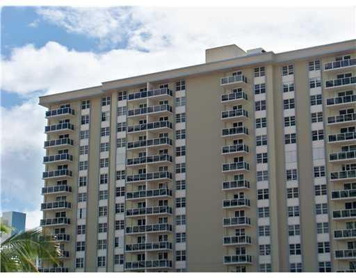336 North Birch Road, Unit 5E Fort Lauderdale, FL 33304 - Photo 1 of 3 a front view of a building