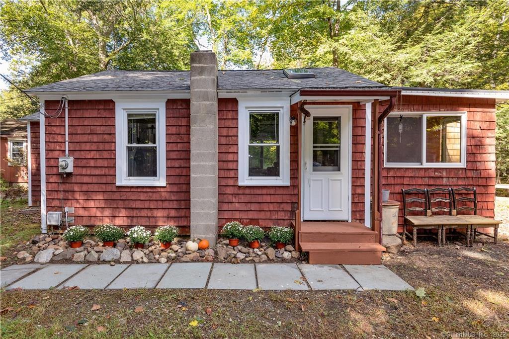 38 Flood Bridge Road Southbury, CT 06488 - Photo 1 of 1 Gallery Image 1