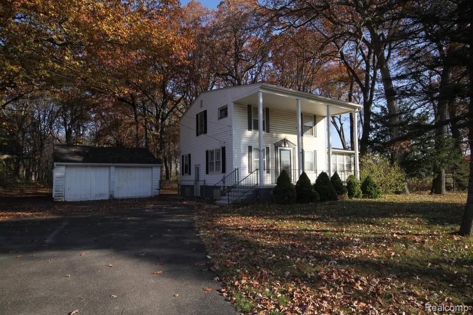 36970 South Huron Road New Boston, MI 48164 - Photo 2 of 31 Gallery Image 2