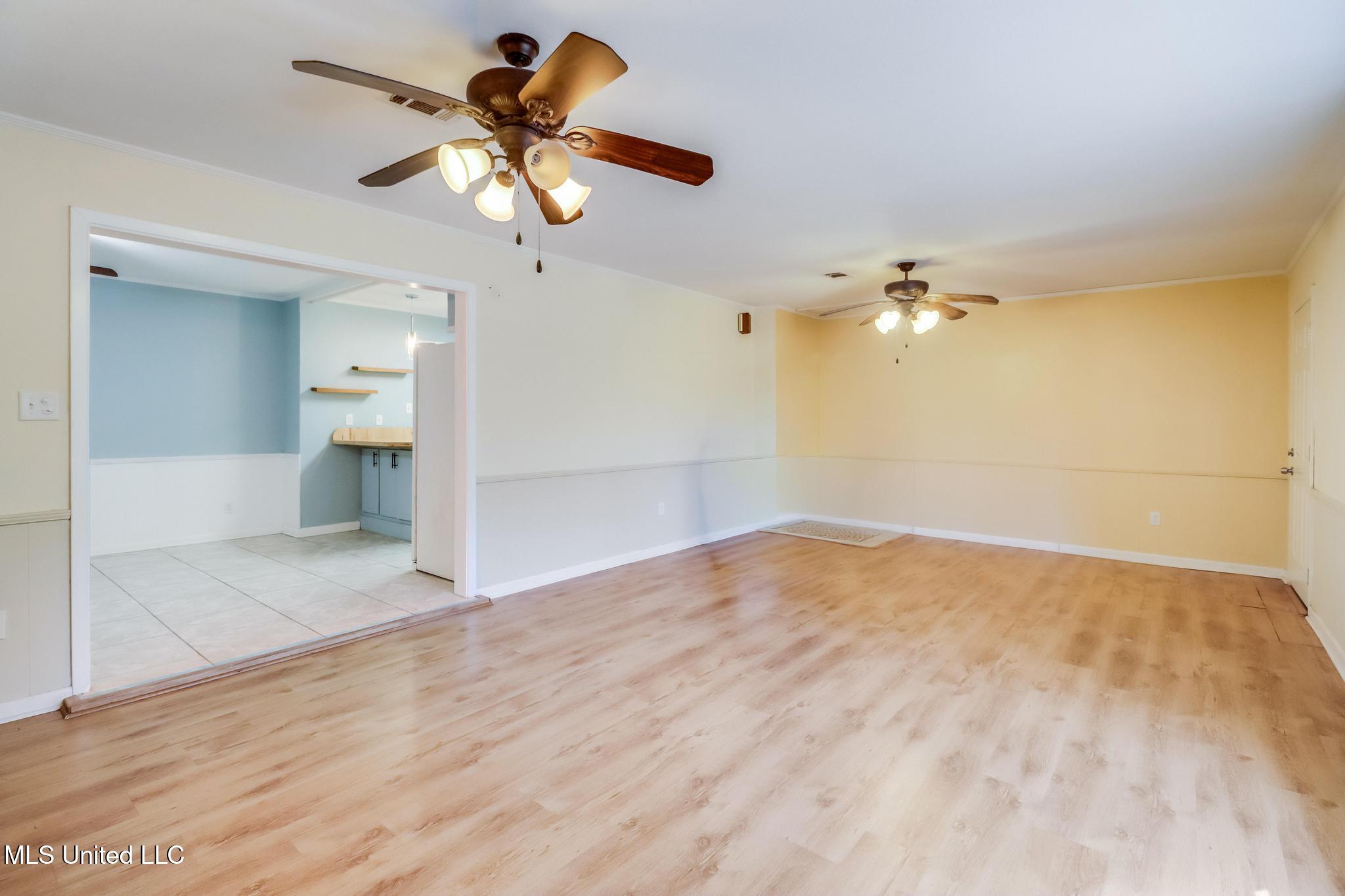 323 Carter Road Biloxi, MS 39531 - Photo 12 of 33 Photo Feb 09 2026, 3 06 04 PM (2)-2