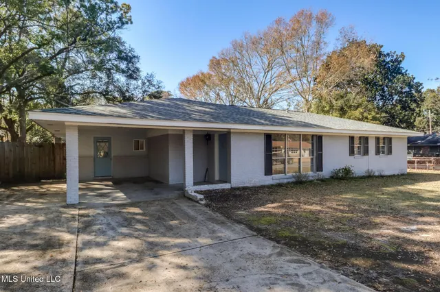 $264,900 | 323 Carter Road, Biloxi, MS 39531