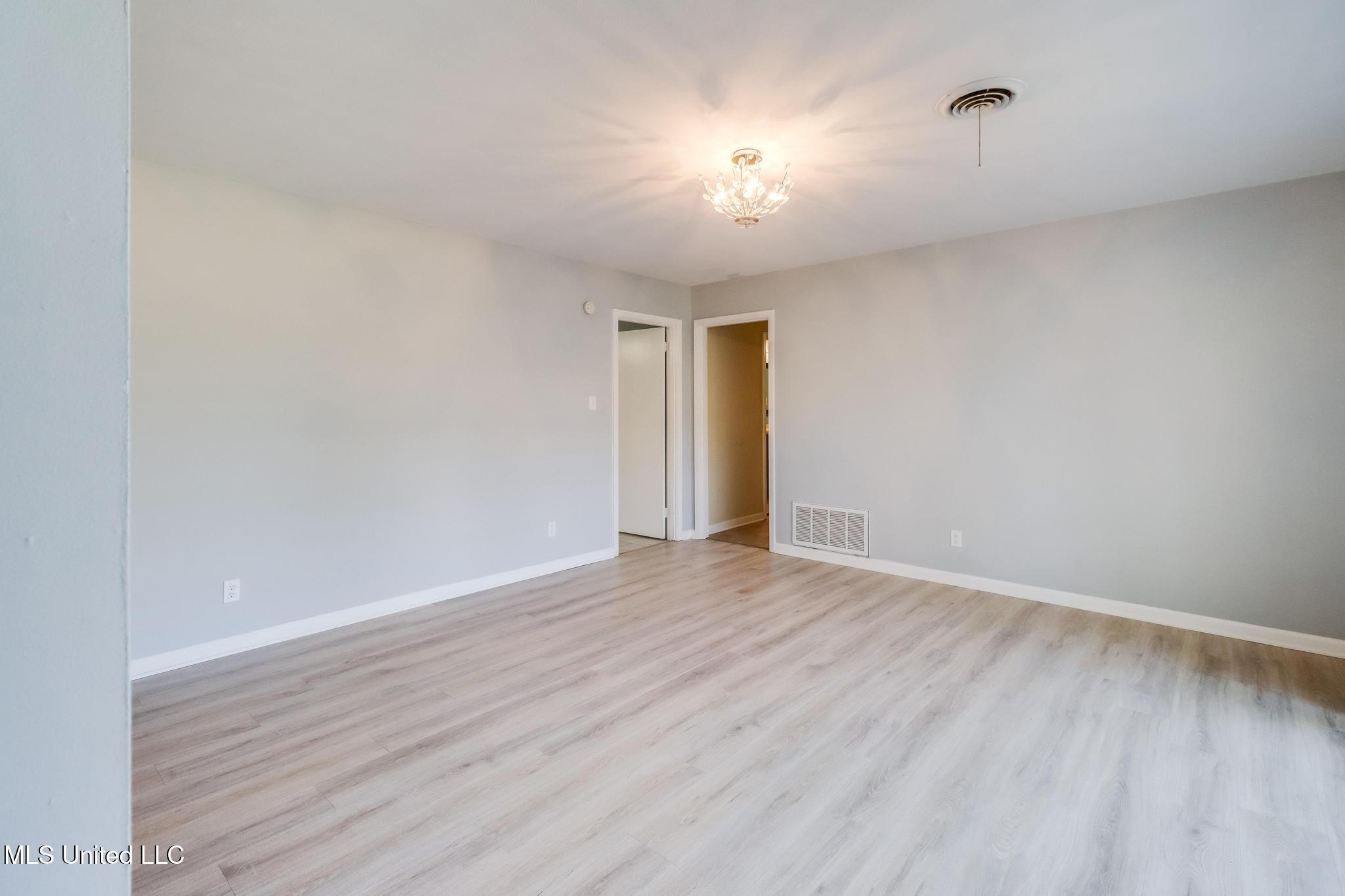 323 Carter Road Biloxi, MS 39531 - Photo 5 of 33 Photo Feb 09 2026, 3 03 15 PM (2)