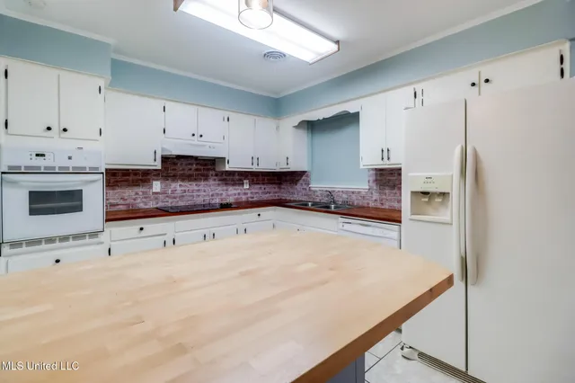 $264,900 | 323 Carter Road, Biloxi, MS 39531