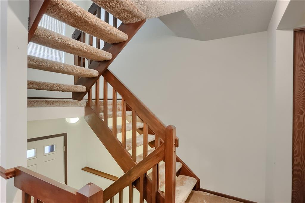150 Old English Road Pittsburgh, PA 15237 - Photo 13 of 49 Gallery Image 13