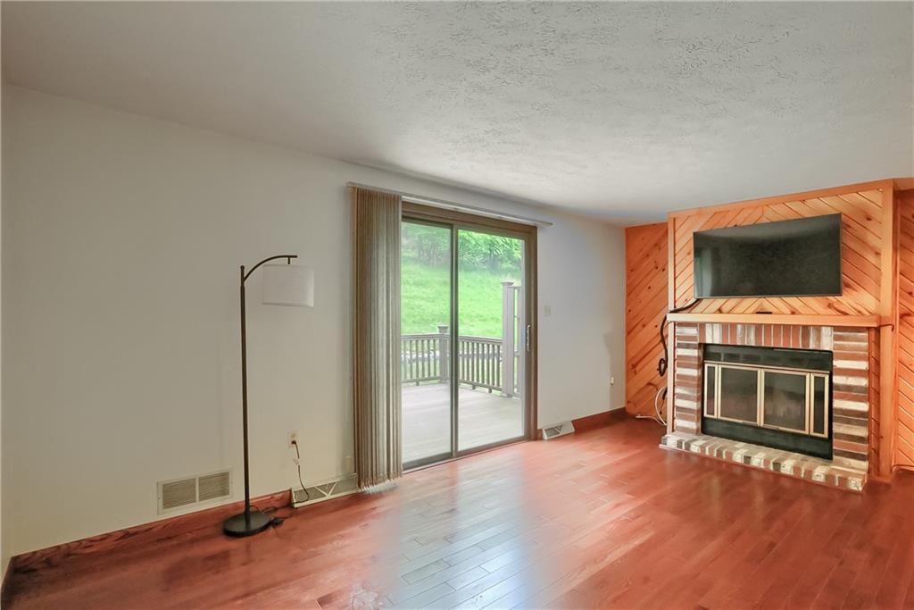 150 Old English Road Pittsburgh, PA 15237 - Photo 28 of 49 Gallery Image 28